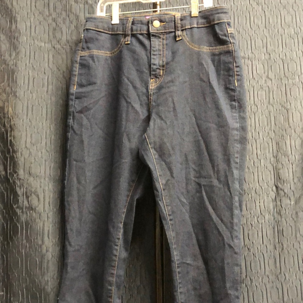 Women’s skinny jeans